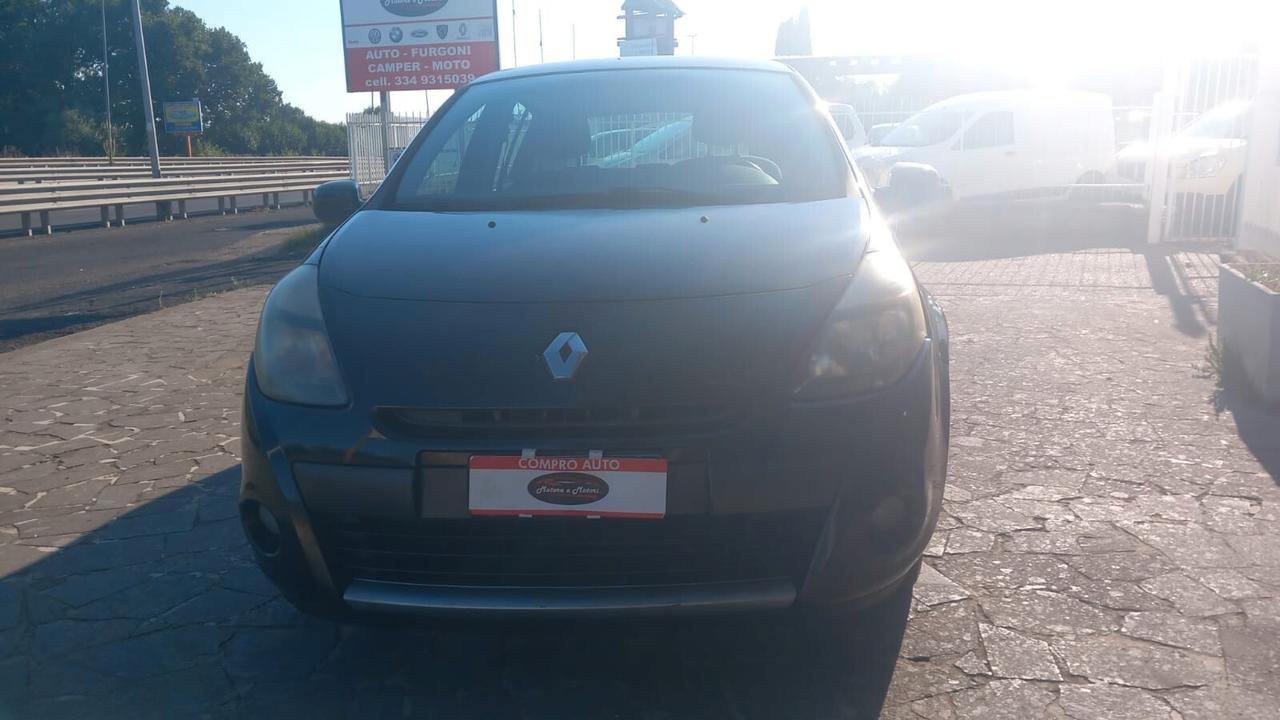 Renault Clio 1.2 16V 5 porte Dynamique