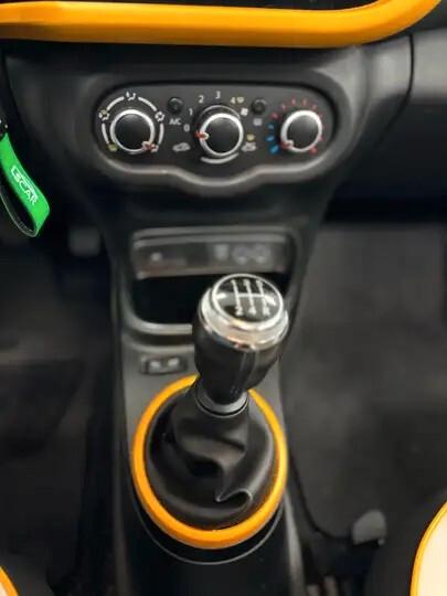 Renault Twingo SCe EDC La Parisienne