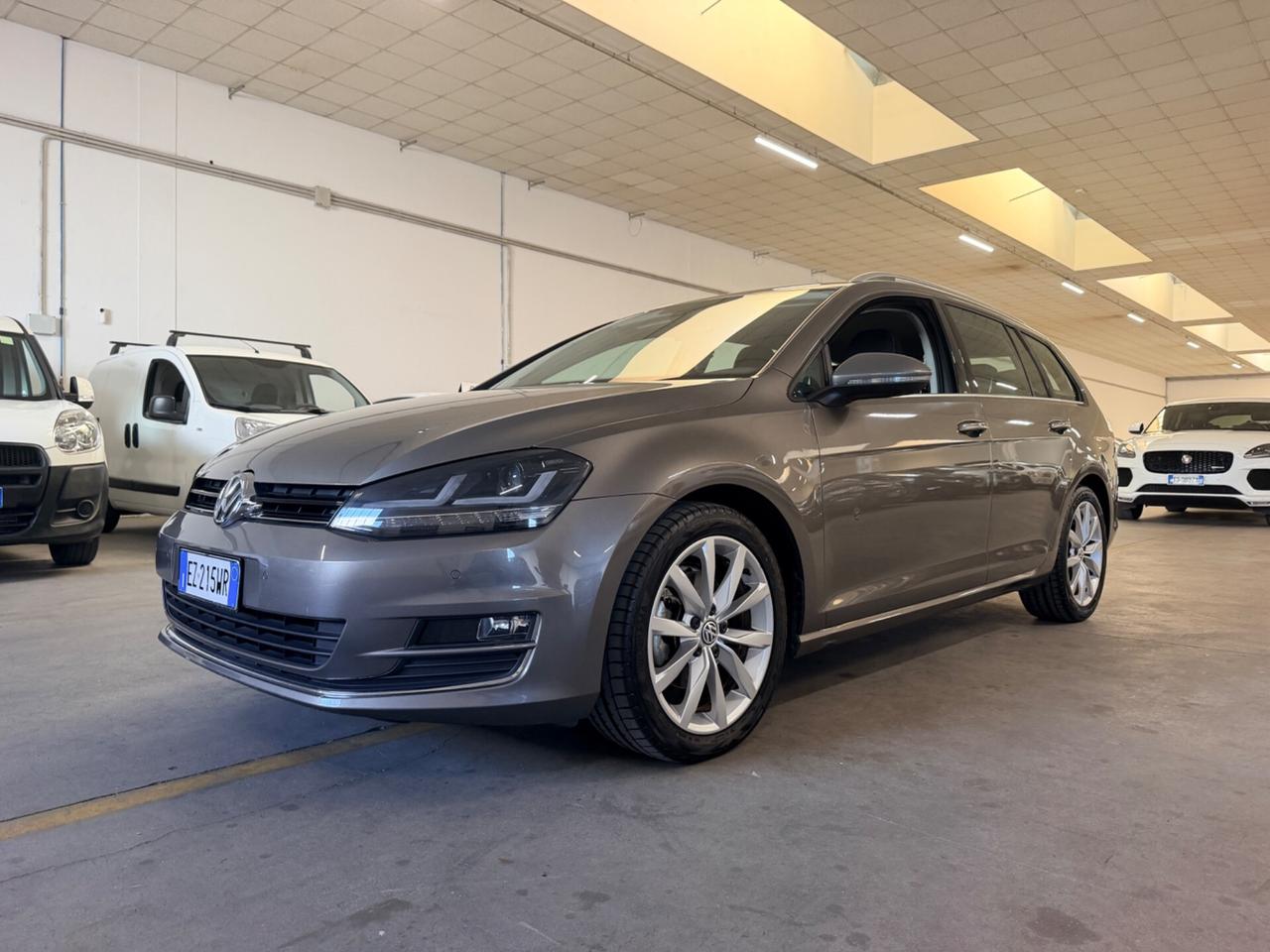 Volkswagen Golf Variant 2.0 TDI DPF DSG Highline