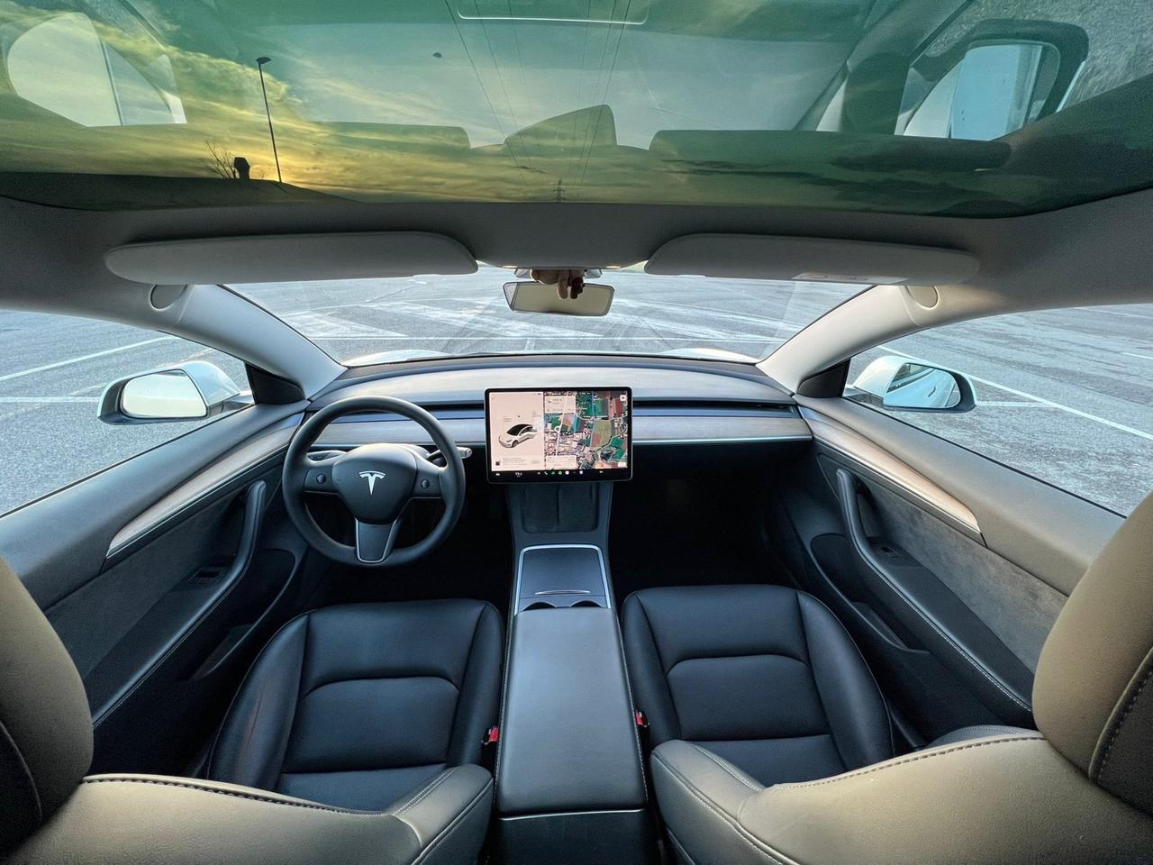 Tesla Model 3 Long Range Dual Motor AWD