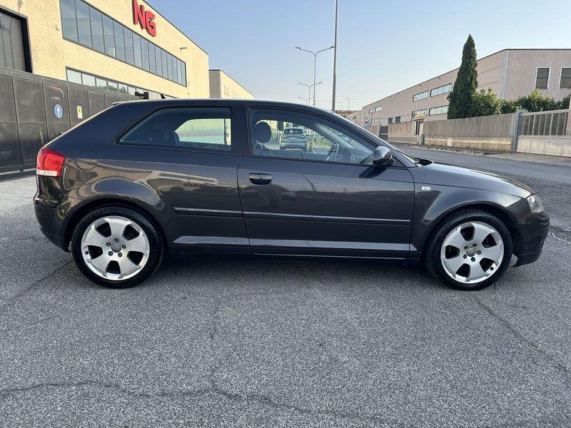 Audi A3 A3 1.9 tdi Ambition 105cv