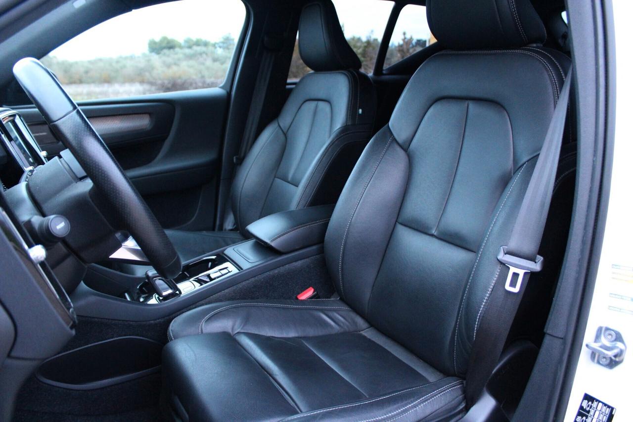 Volvo XC40 D3 Aut. R-Design *360 CAMERA *PELLE