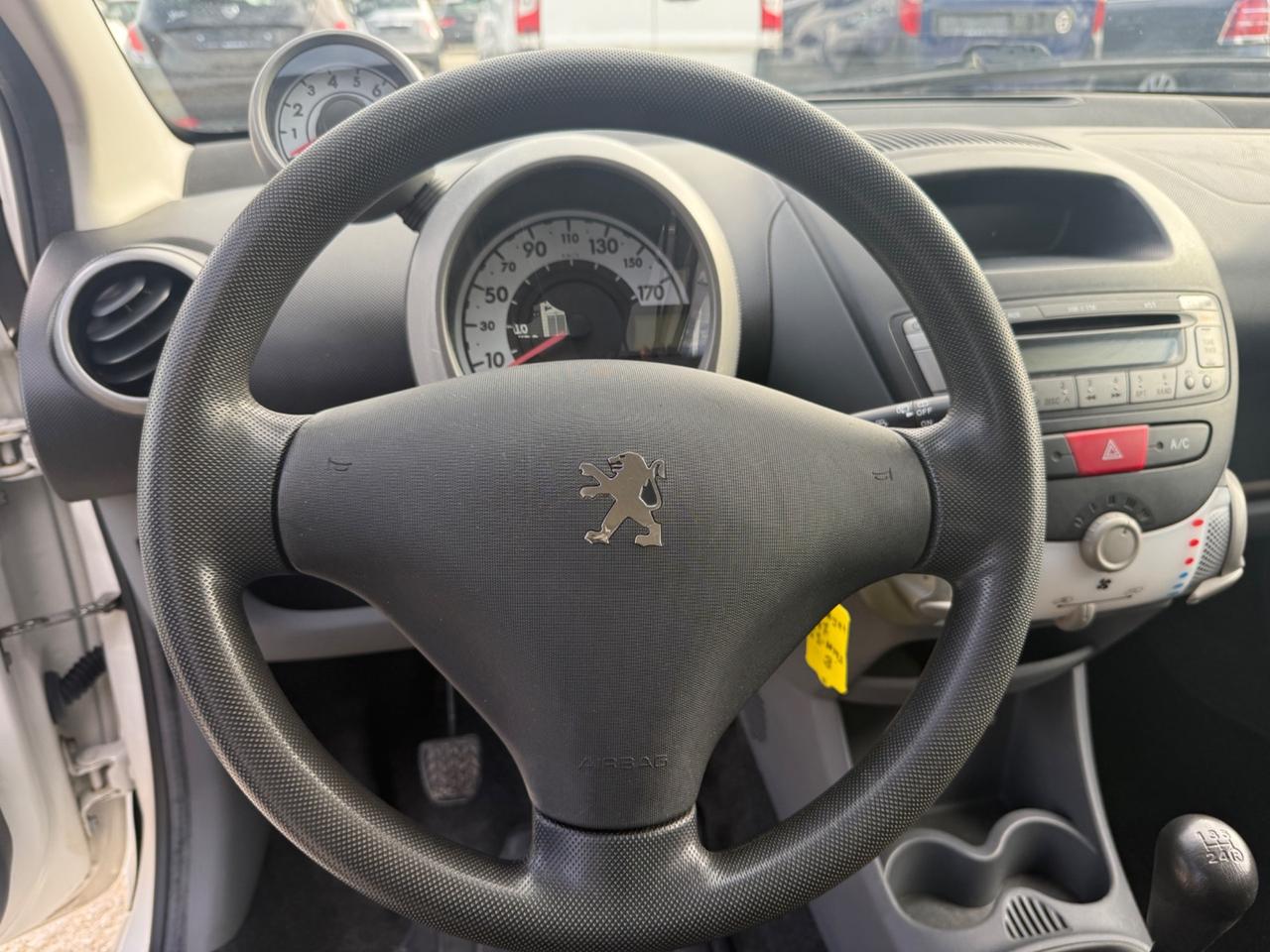 Peugeot 107 1.0 68CV 5p. Desir
