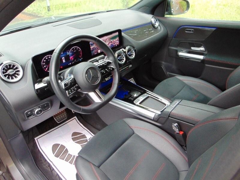 MERCEDES GLA (H247) GLA 180 Automatic ...