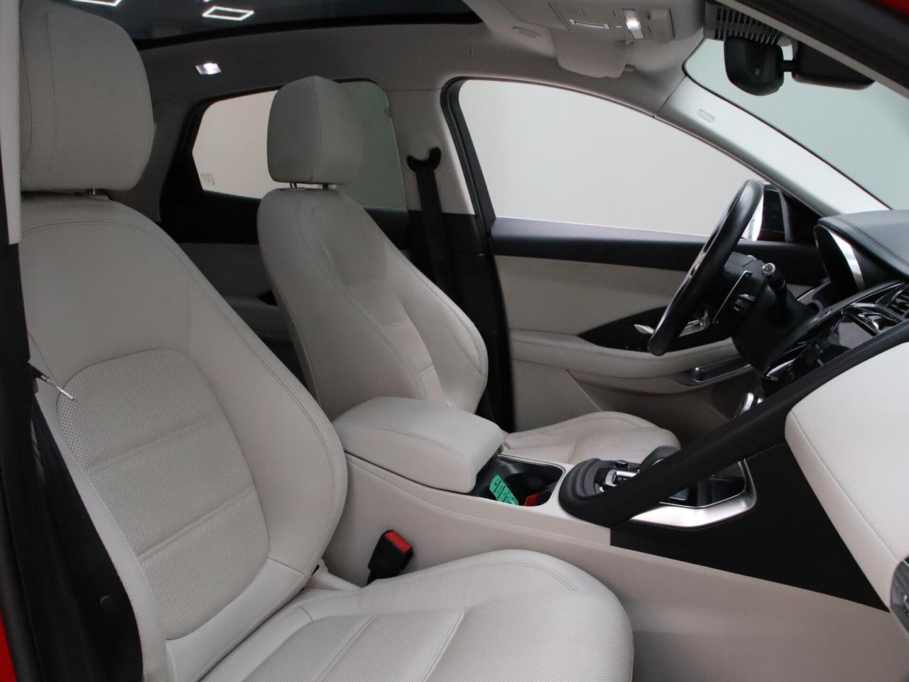 Jaguar E-Pace 2.0d i4 mhev R-Dynamic HSE awd 204cv auto IVA ESPOSTA