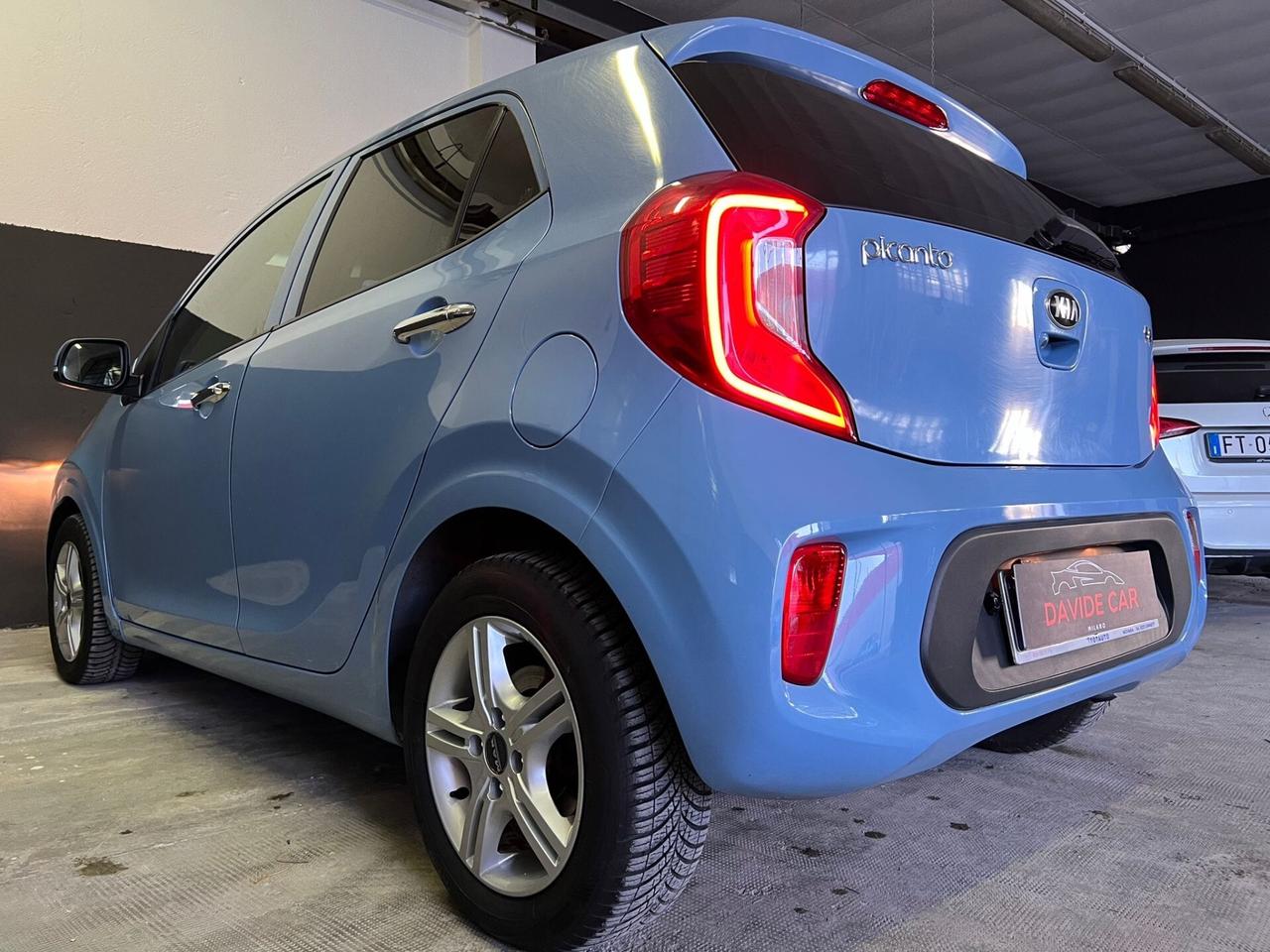 Kia Picanto 1.0 12V 5 porte Cool
