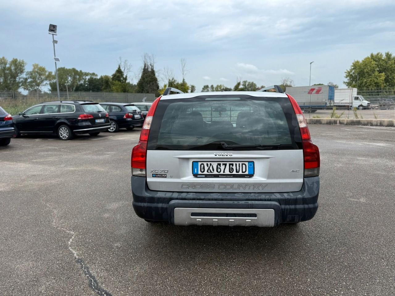 VOLVO XC70 CROSS COUNTRY 2.4 D 2006 12 MESI DI GARANZIA