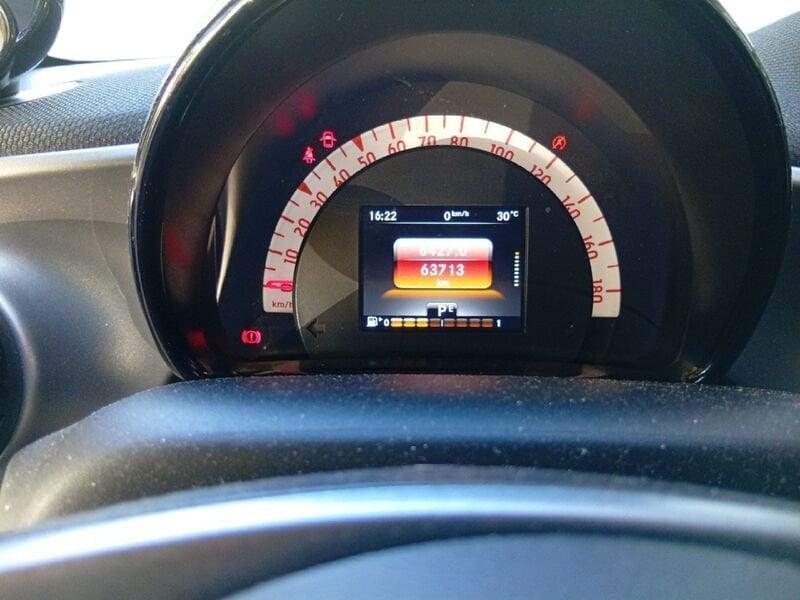 smart fortwo III 2015 0.9 t Passion 90cv twinamic my18