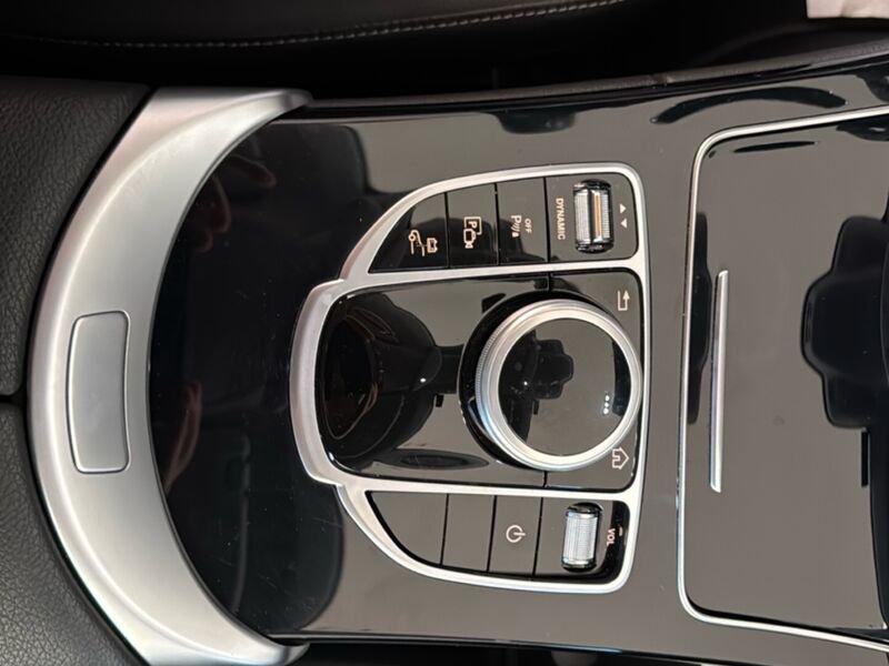 Mercedes-Benz Classe C C 300 de S.W. Auto EQ-Power Business Extra Pelle + HandsFree