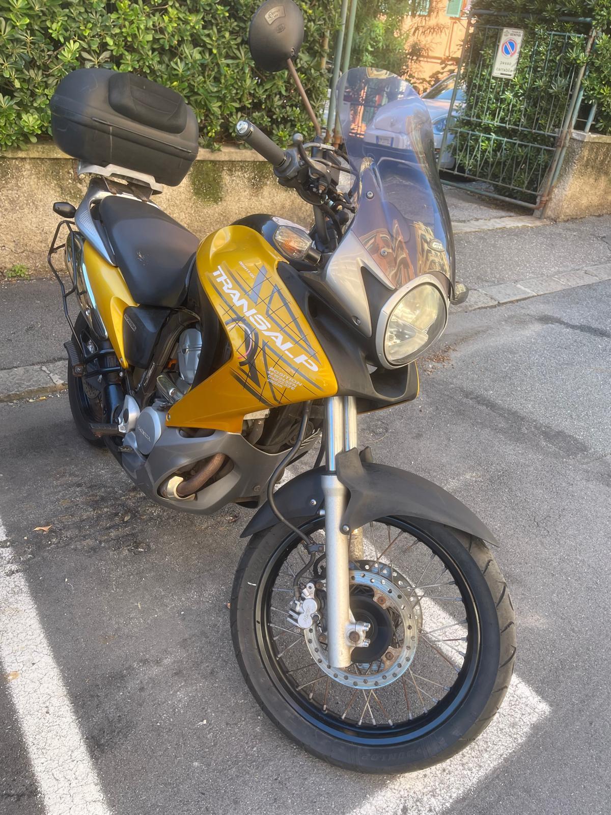 Honda Transalp XL 700 V