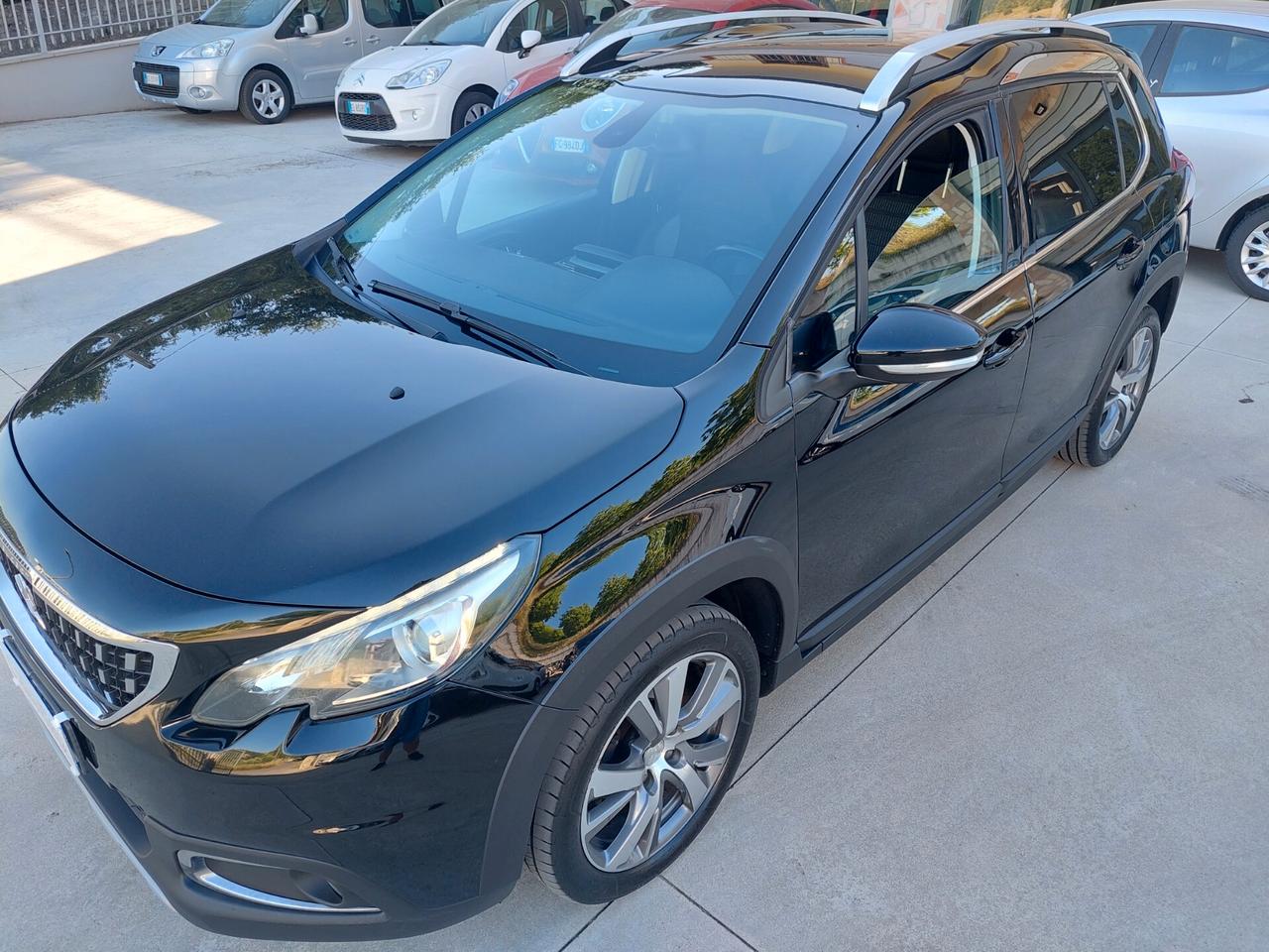 Peugeot 2008 BlueHDi 100 Allure SOLI 96.000KM