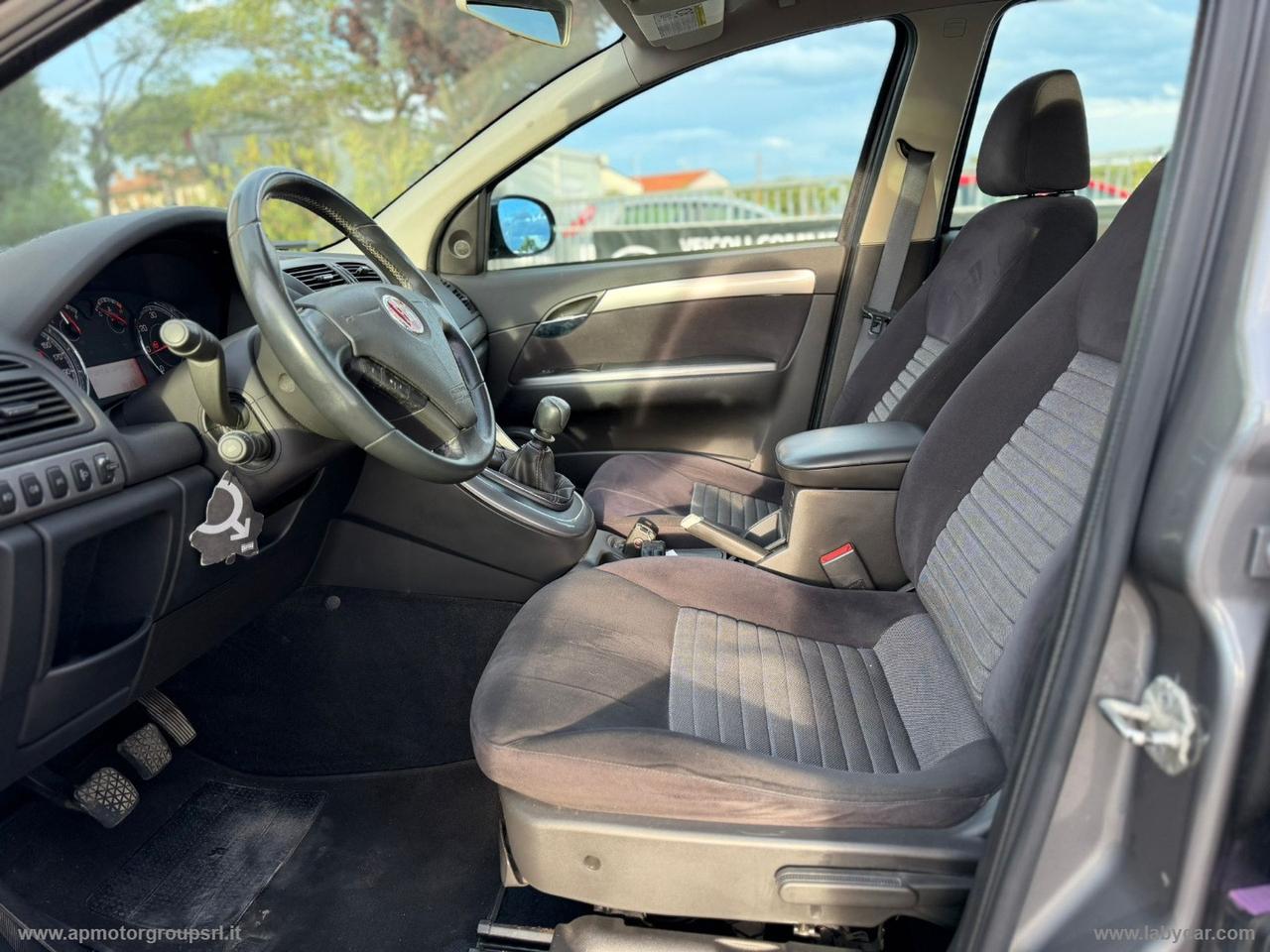 FIAT Croma 1.9 MJT Emotion