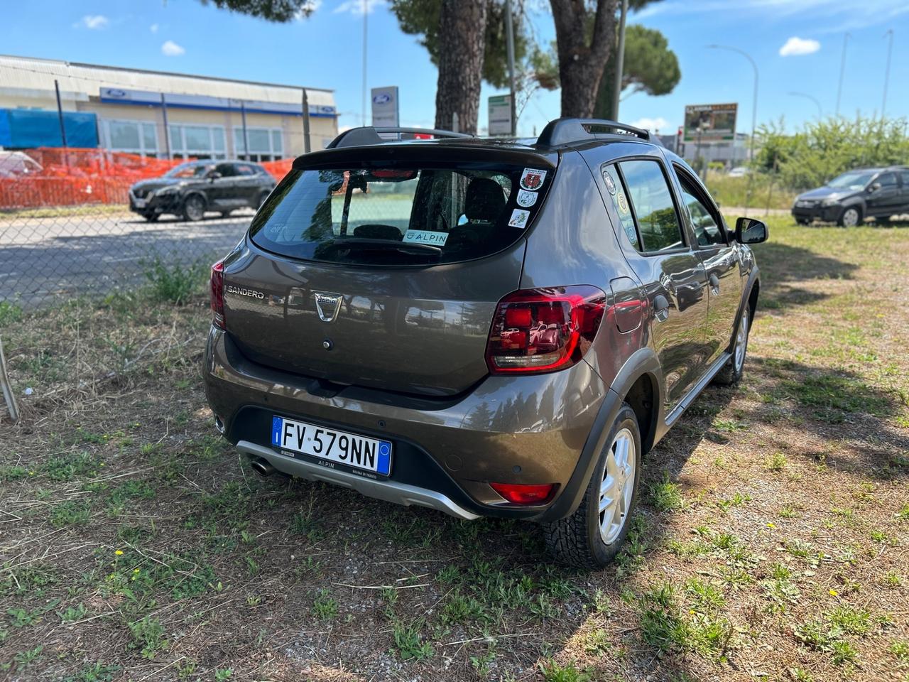 Dacia Sandero Stepway 0.9cc*NAVI*GPL FABBRICA*NEOPATENTATI*