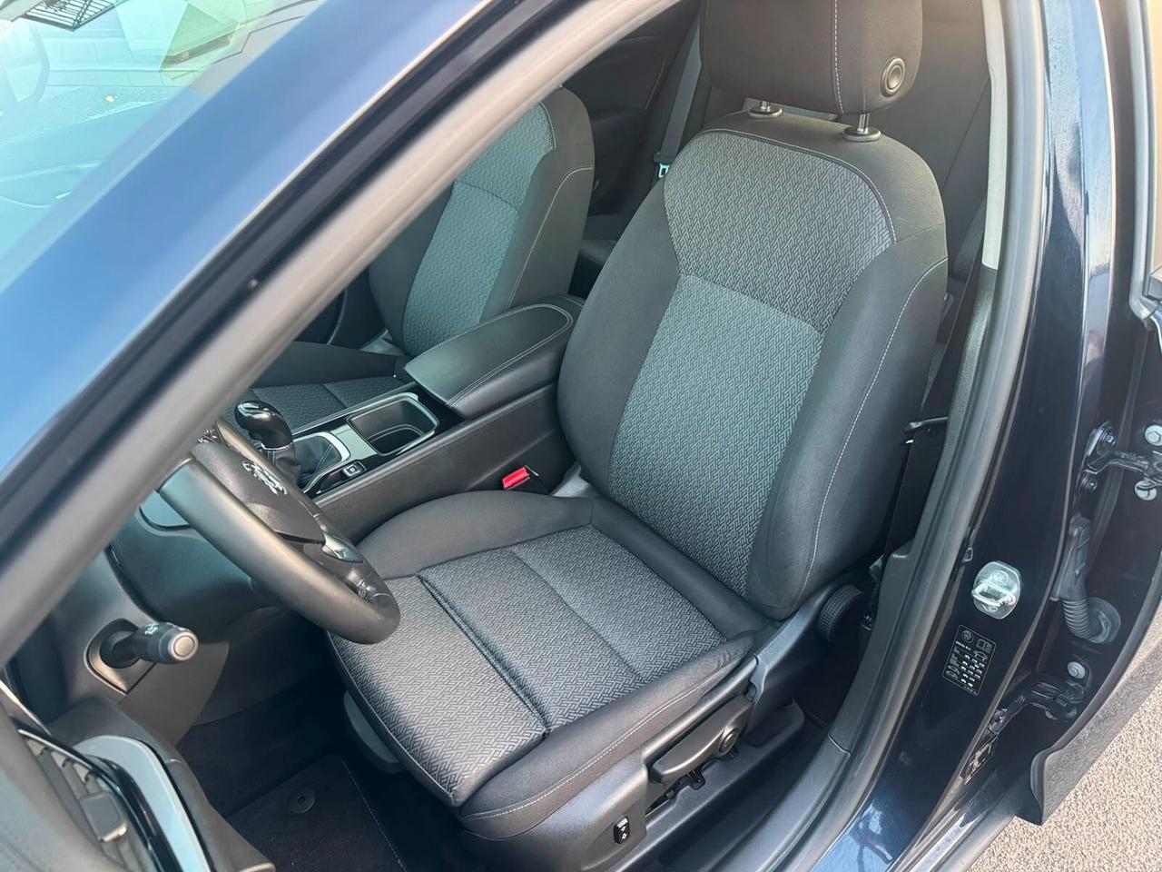 Opel Insignia 1.6 CDTI BERLINA