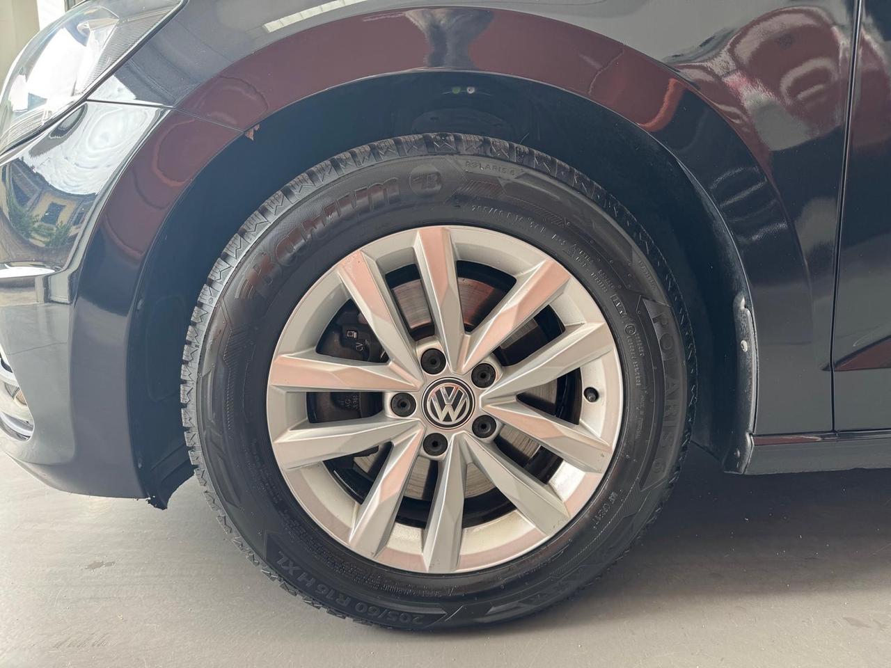 Volkswagen Touran 1.6 TDI 115 CV SCR DSG Highline BlueMotion Tech.