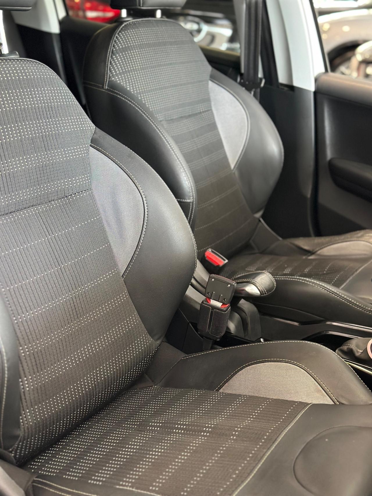 Peugeot 2008 BlueHDi 120 S&S Allure