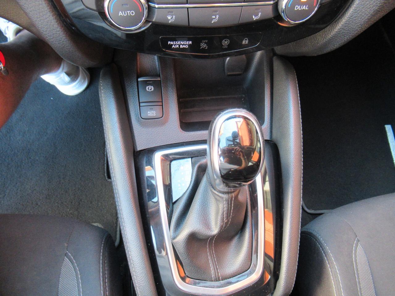 Nissan Qashqai 1.5 dCi 115 CV DCT Business N1