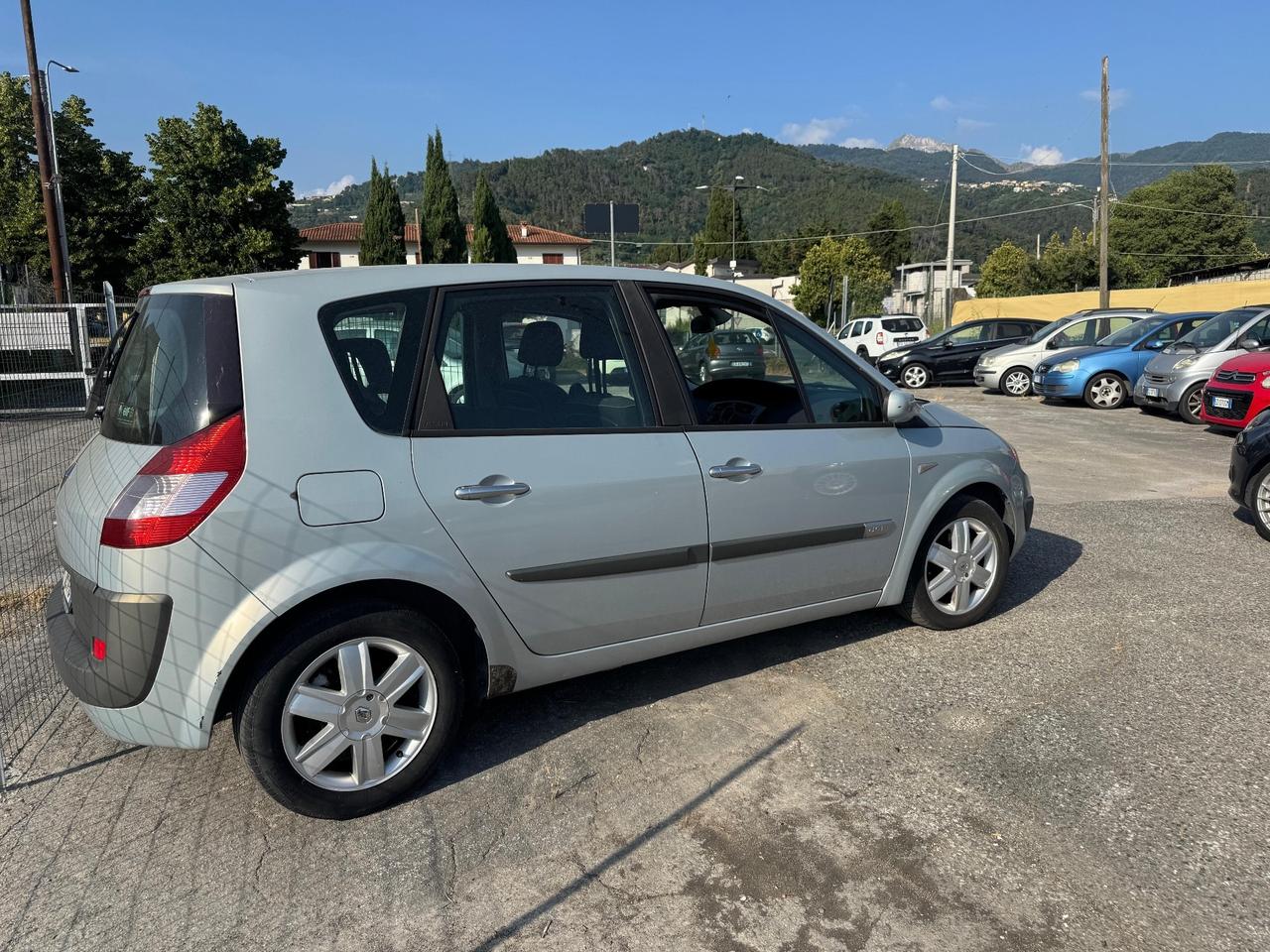 Renault Scénic 1.5 dCi 82 CV – 2004 – 127.000 km