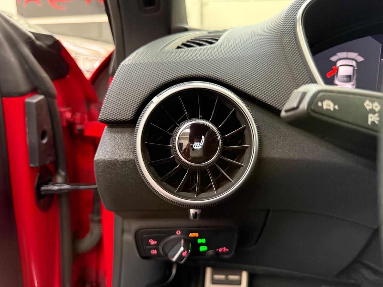 Audi TT TTS Roadster TFSI quattro S tronic