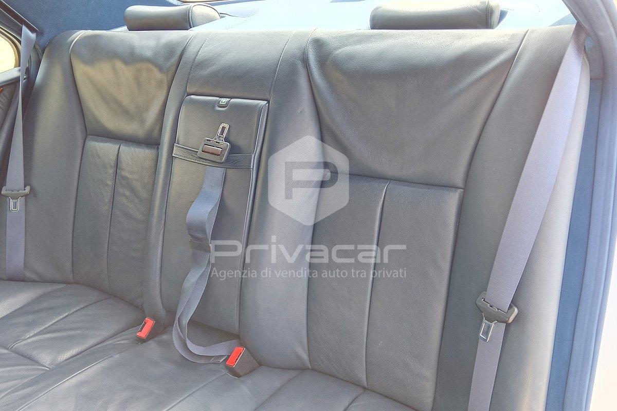 MERCEDES E 200 Kompressor cat Elegance