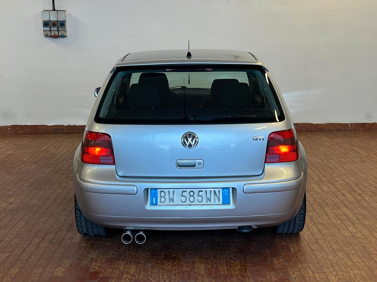 Volkswagen Golf GTI 1.8 turbo 20V 150cv