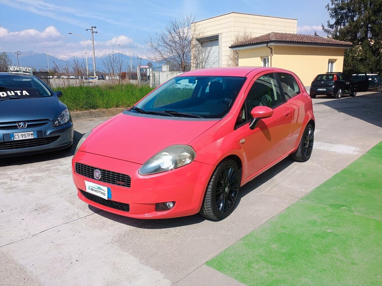 FIAT GRANDE PUNTO SPORT adatta per neopatentati