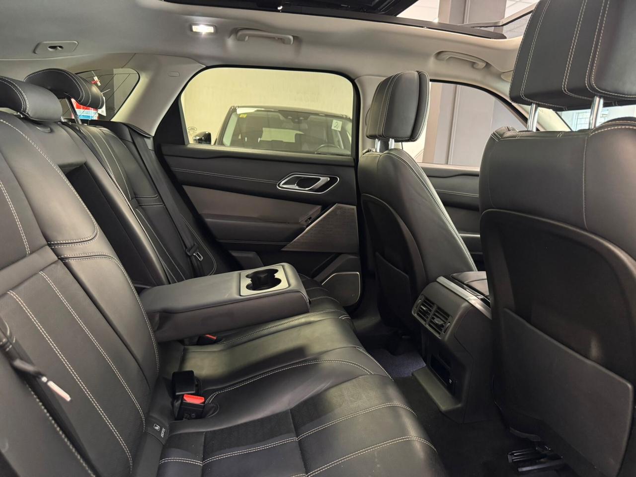 Land Rover Range Rover Velar Range Rover Velar 2.0D I4 240 CV R-Dynamic HSE