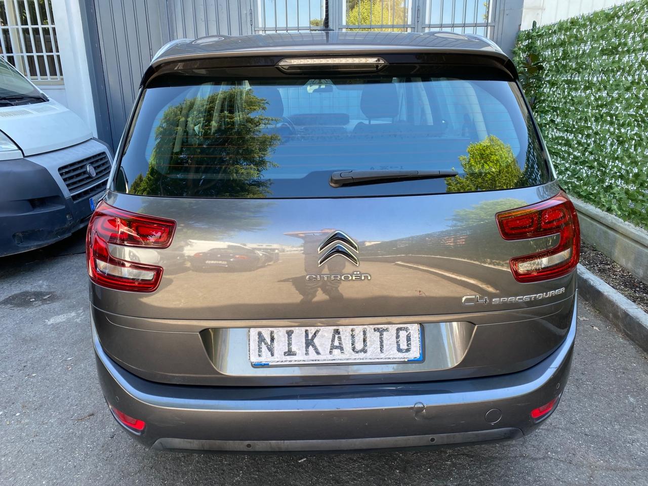 Grand C4 SpaceTourer BlueHDi 130 S&S Feel