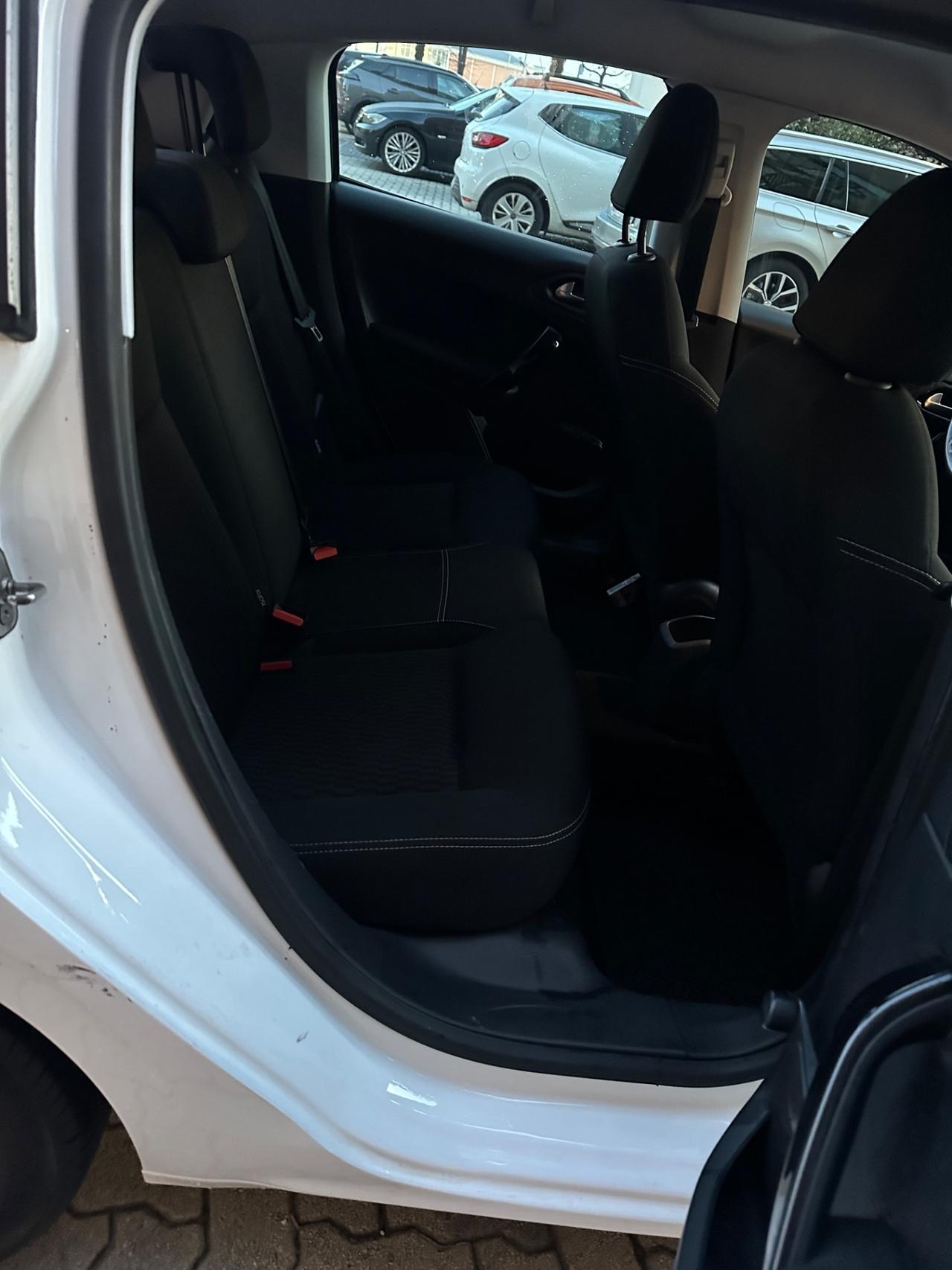 Peugeot 208 BlueHDi 75 5 porte Active