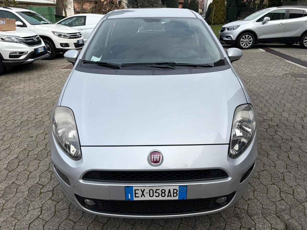 Fiat Punto 1.2 8V 5 porte Lounge*EURO6*NEOPATENTATI