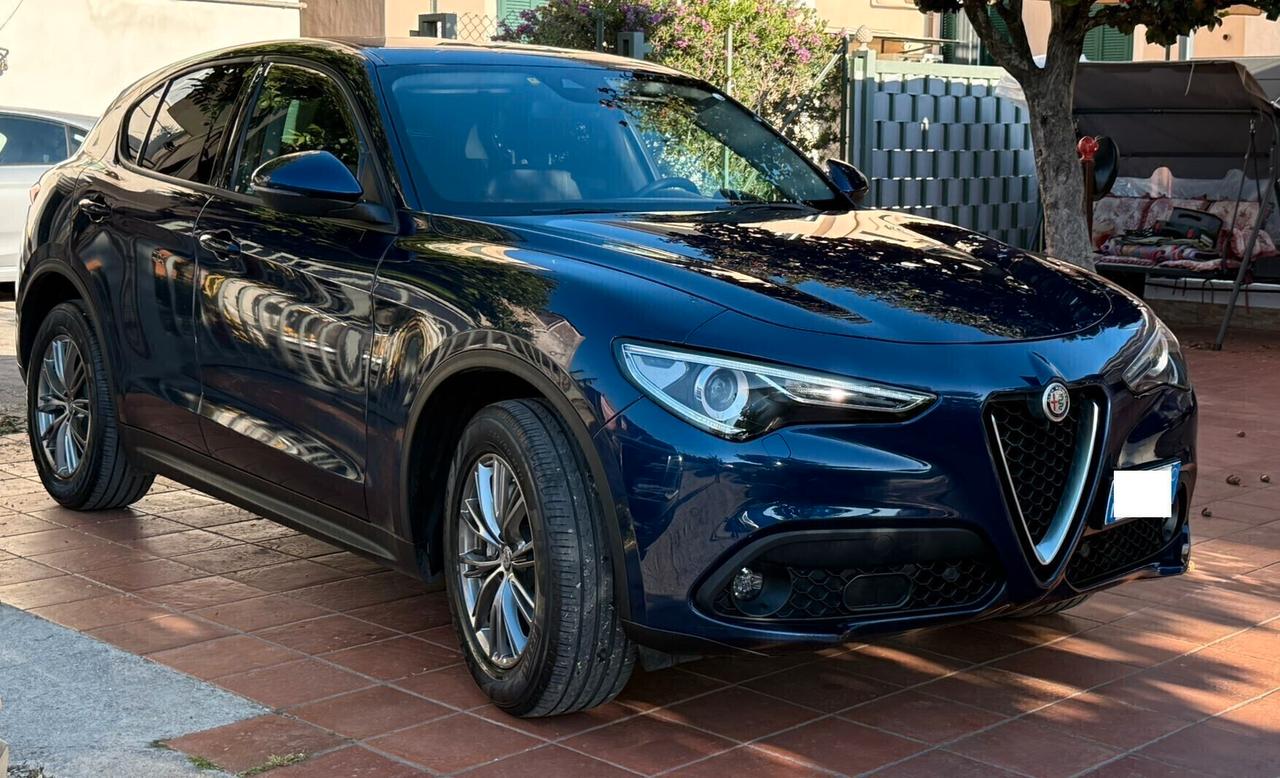 Alfa Romeo Stelvio 2.2 TD 180CV AT8 Q4 Business