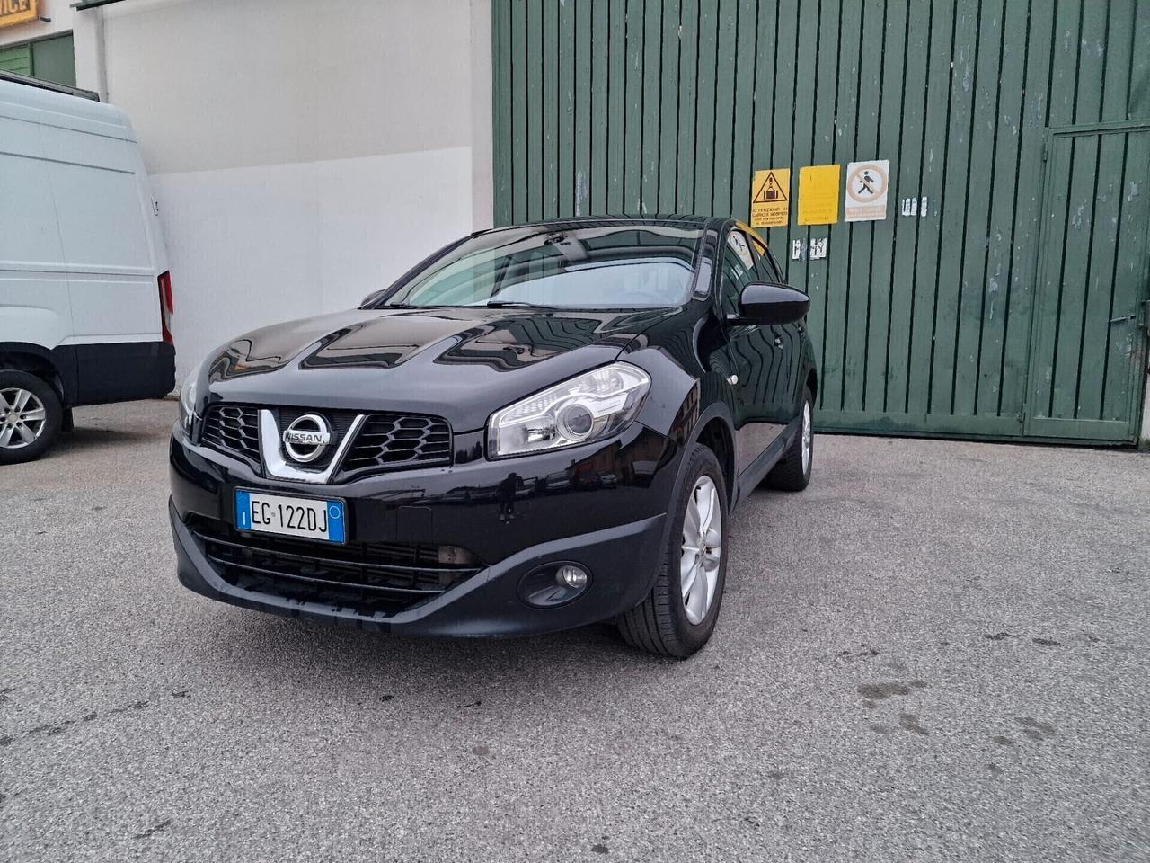 Nissan Qashqai 2.0 dCi DPF Tekna