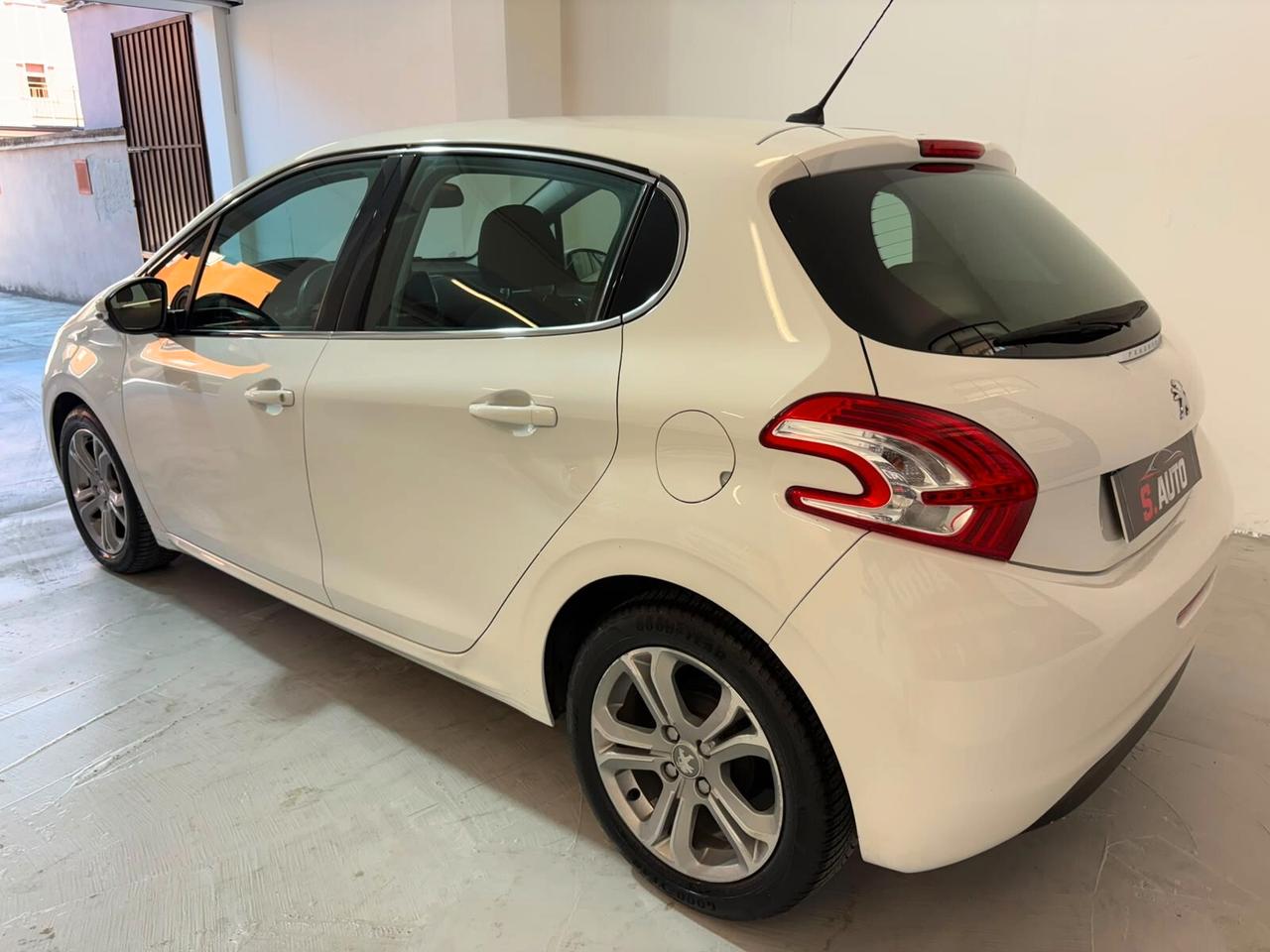 Peugeot 208 1.2 VTi 82 CV 5 porte Active