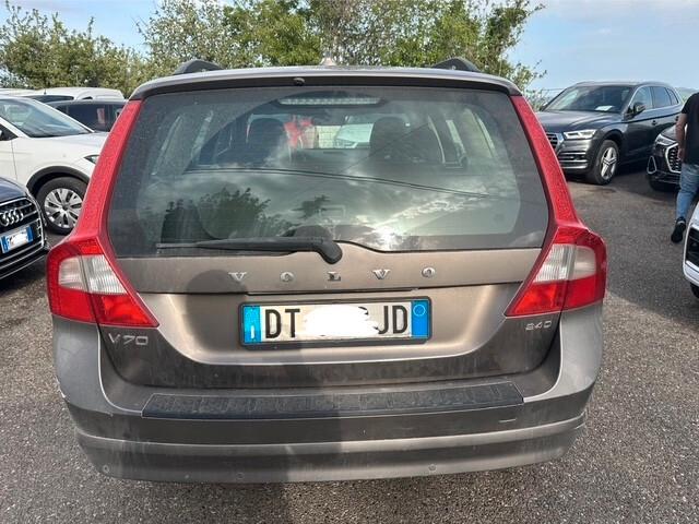Volvo V70 2.4 D Momentum