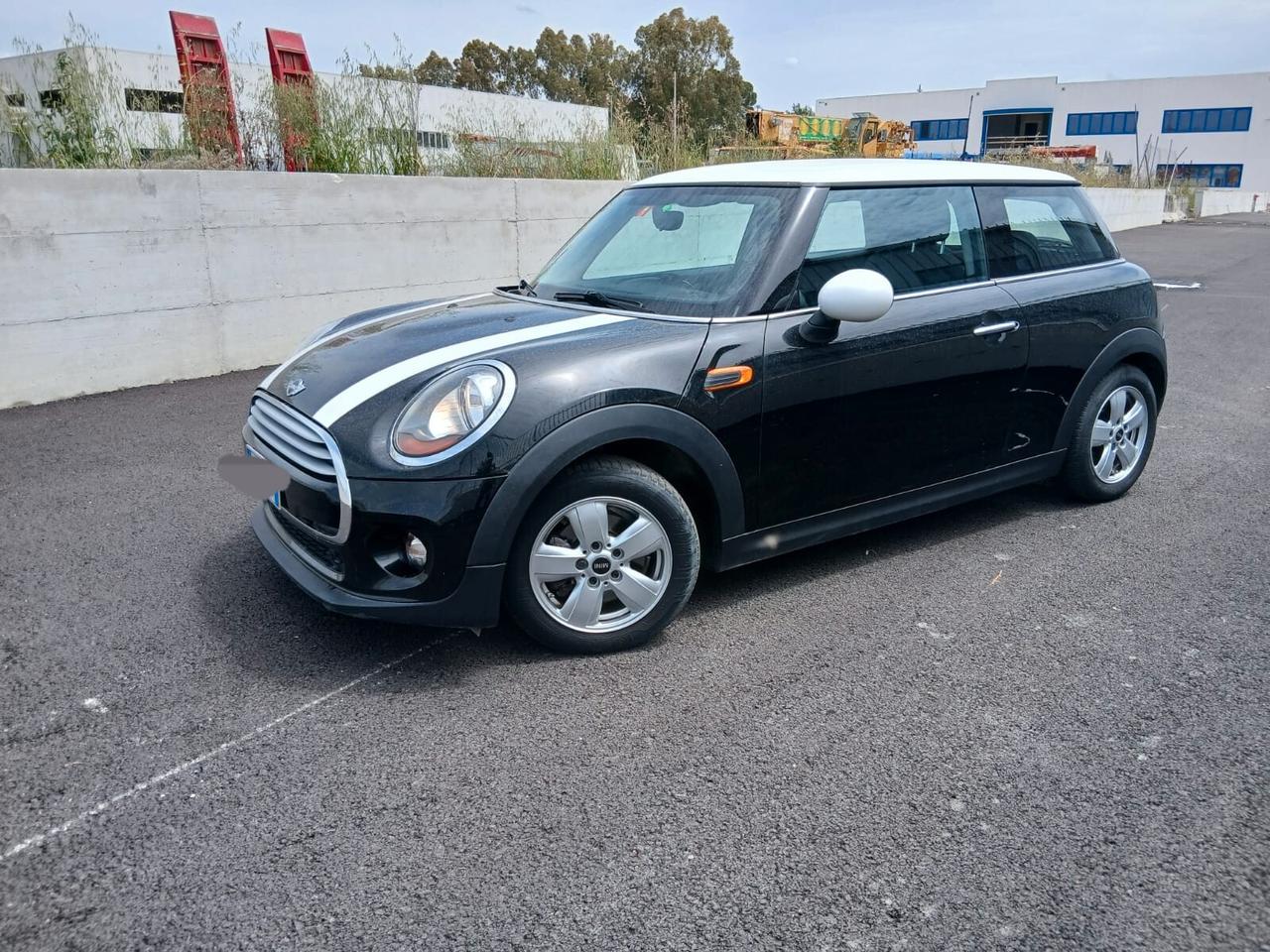 Mini 1.5 Cooper D Business XL