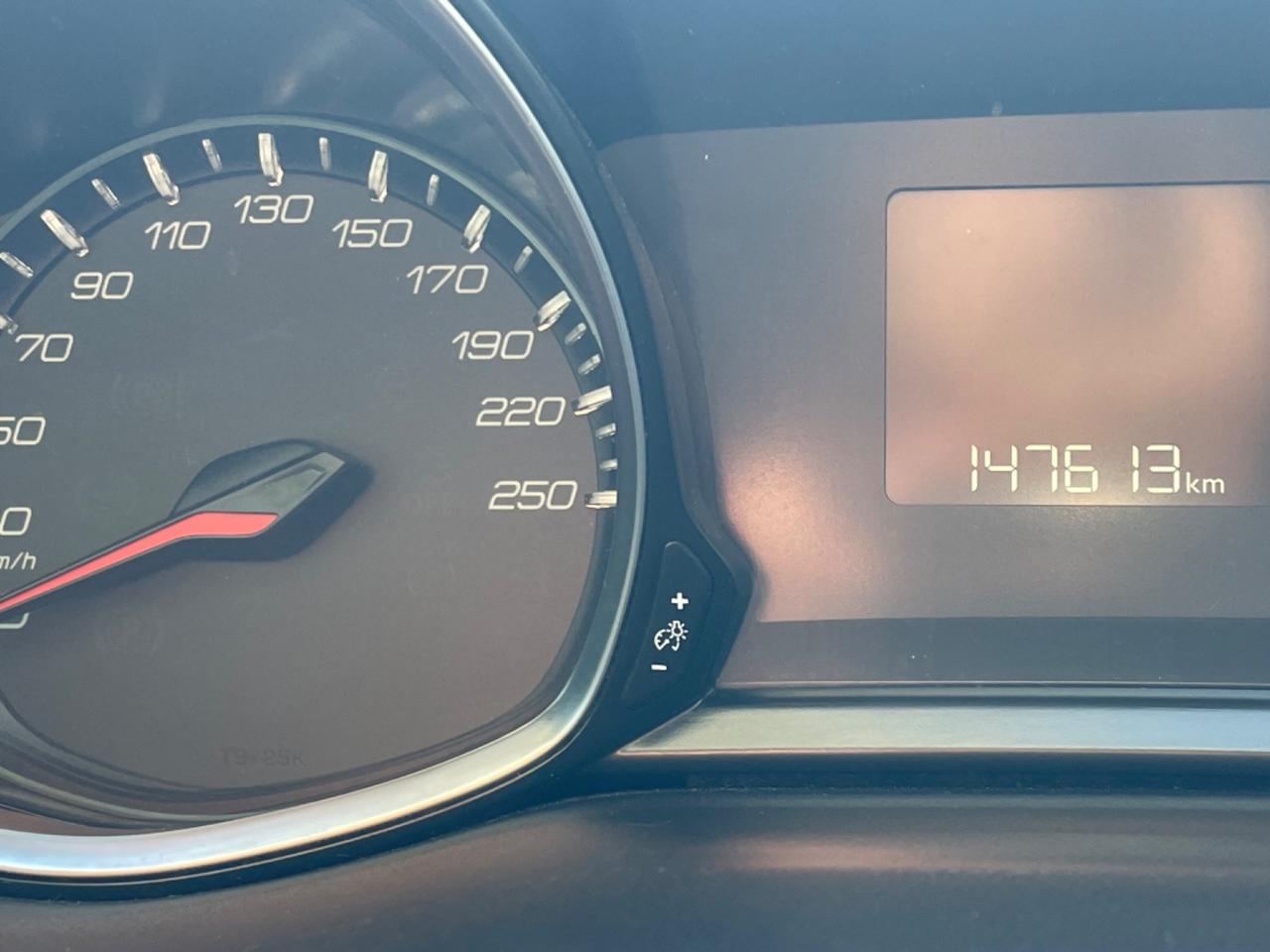 Peugeot 308 BlueHDi 130 S&S SW Business