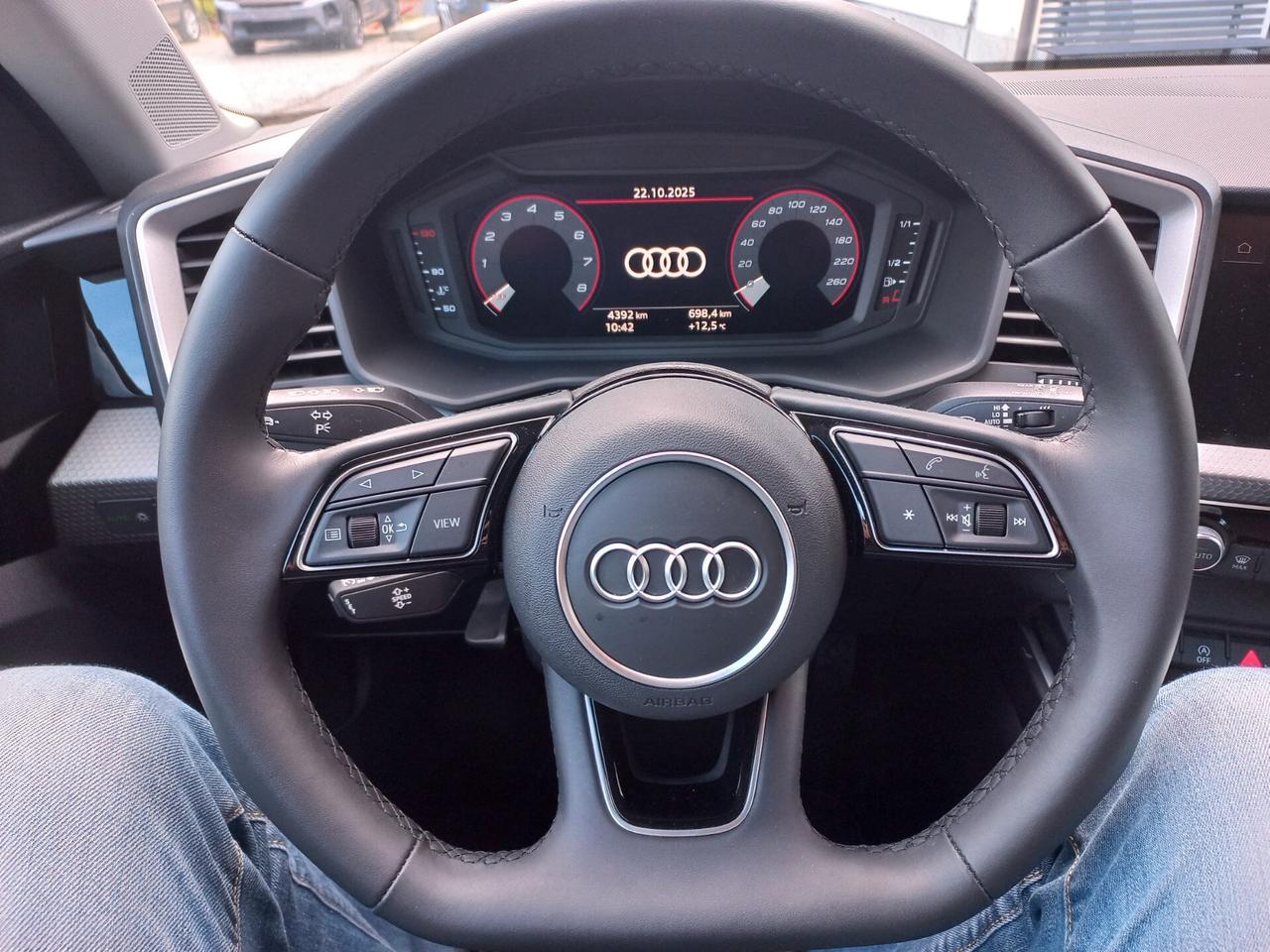 Audi A1 allstreet 30 TFSI Identity Contrast