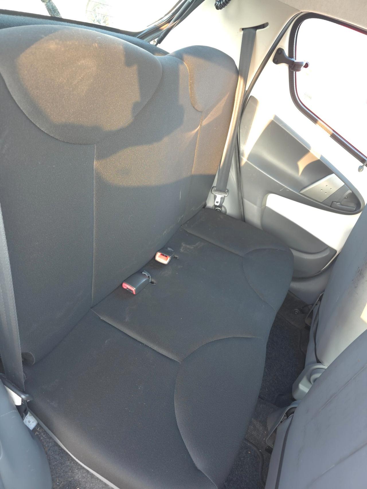 Toyota Aygo 1.0 12V VVT-i 5 porte Sol Connect