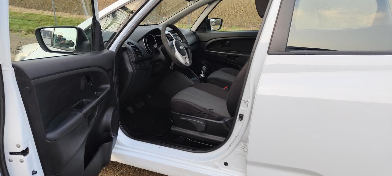 Kia Venga 1.4 benzina