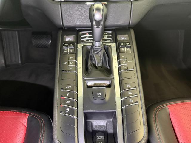 PORSCHE Macan 3.0 S Diesel / PDK / P.H.A.S.M.