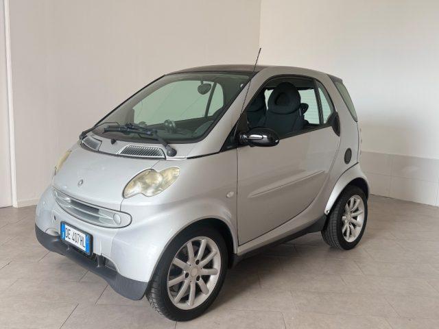 SMART ForTwo 700 coupé. passion (45 kW)