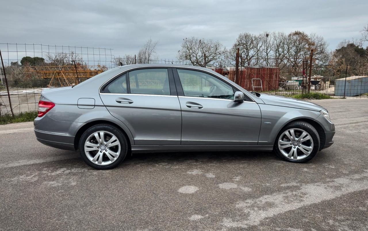 Mercedes-benz C 220 CDI BlueEFFICIENCY Avantgarde 2.2 170 cv