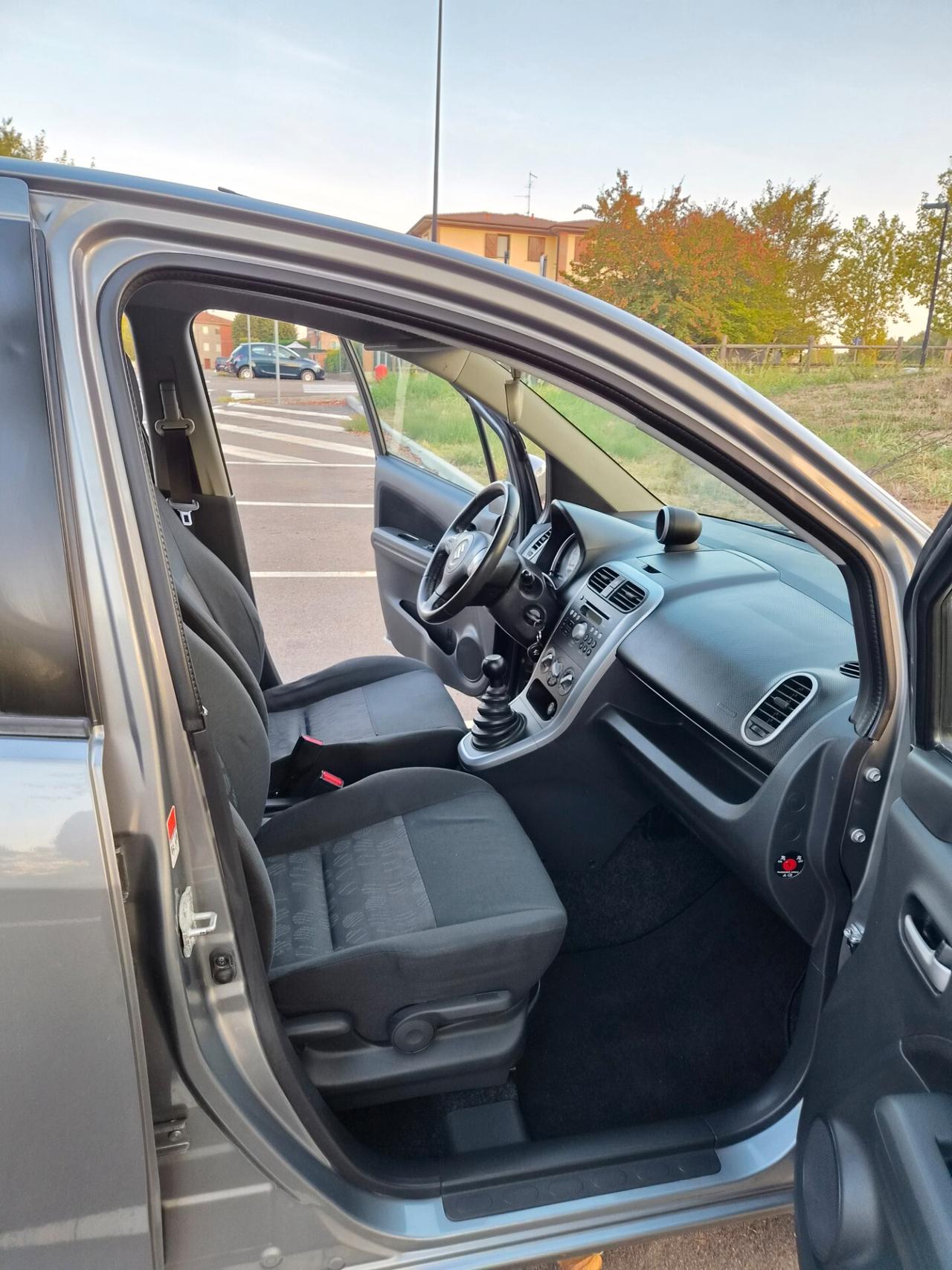 Suzuki Splash 1.0 GLS Safety Pack