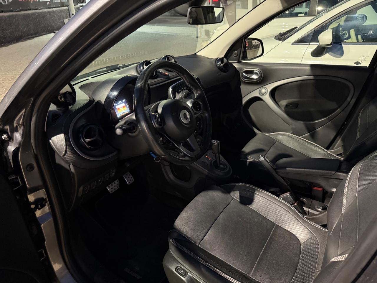 Smart ForFour BRABUS 0.9 Turbo twinamic Xclusive
