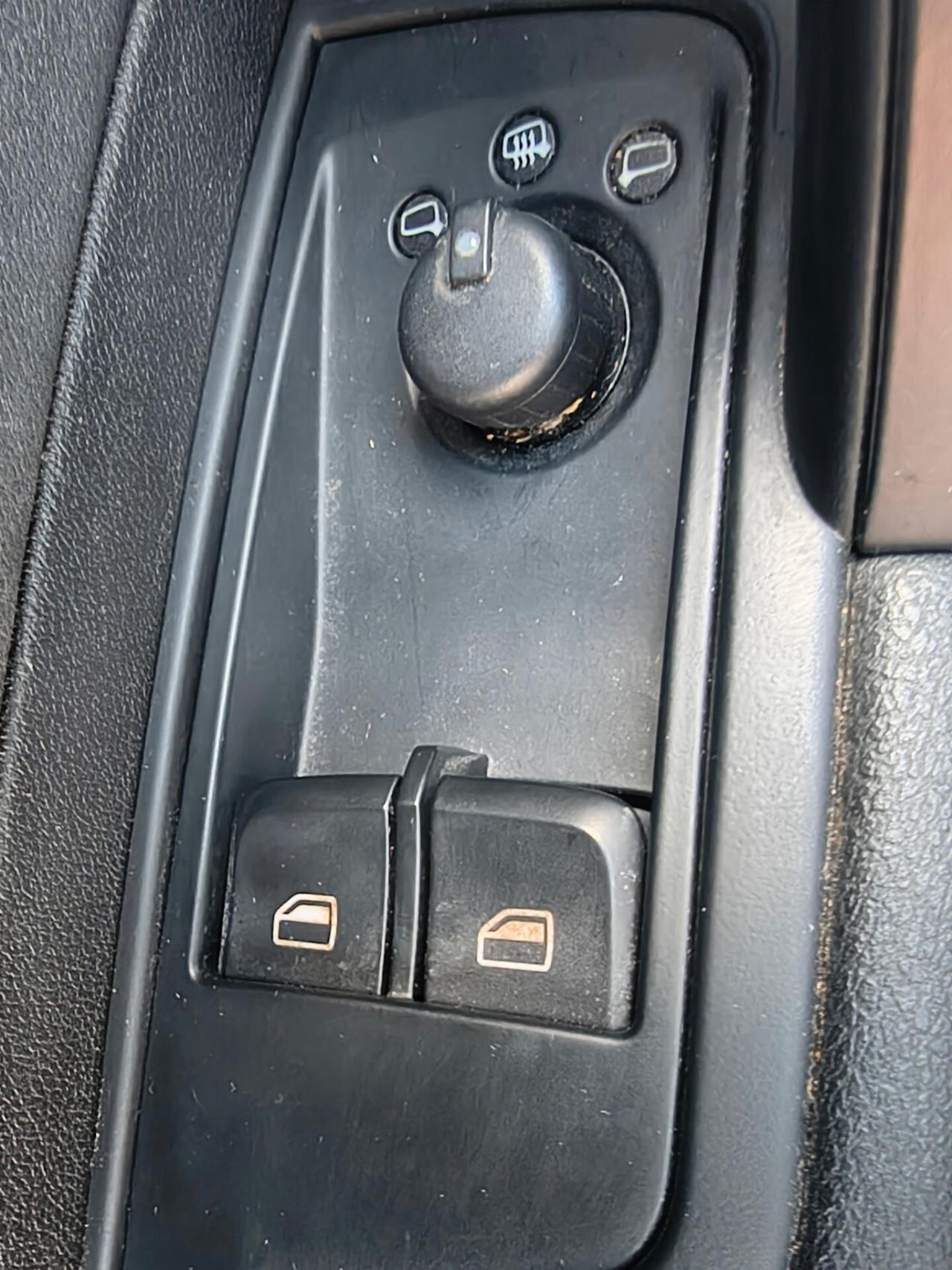 AUDI A1 1.6 TDI 105 CV AMBITION "OK NEOPATENTATI"