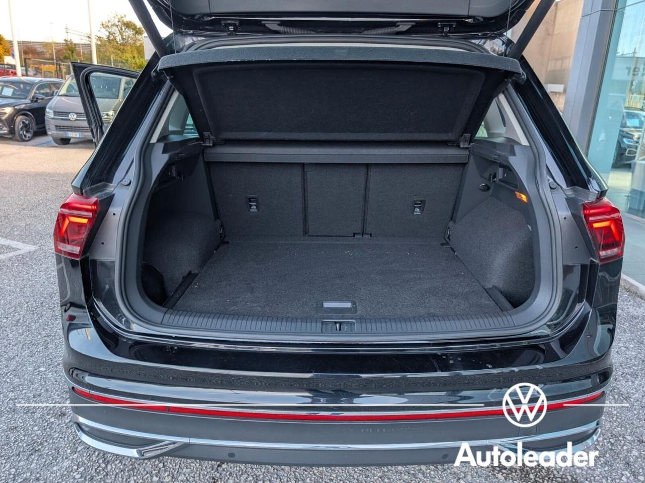 Volkswagen Tiguan 2.0 TDI 150 CV SCR DSG 4MOTION Elegance