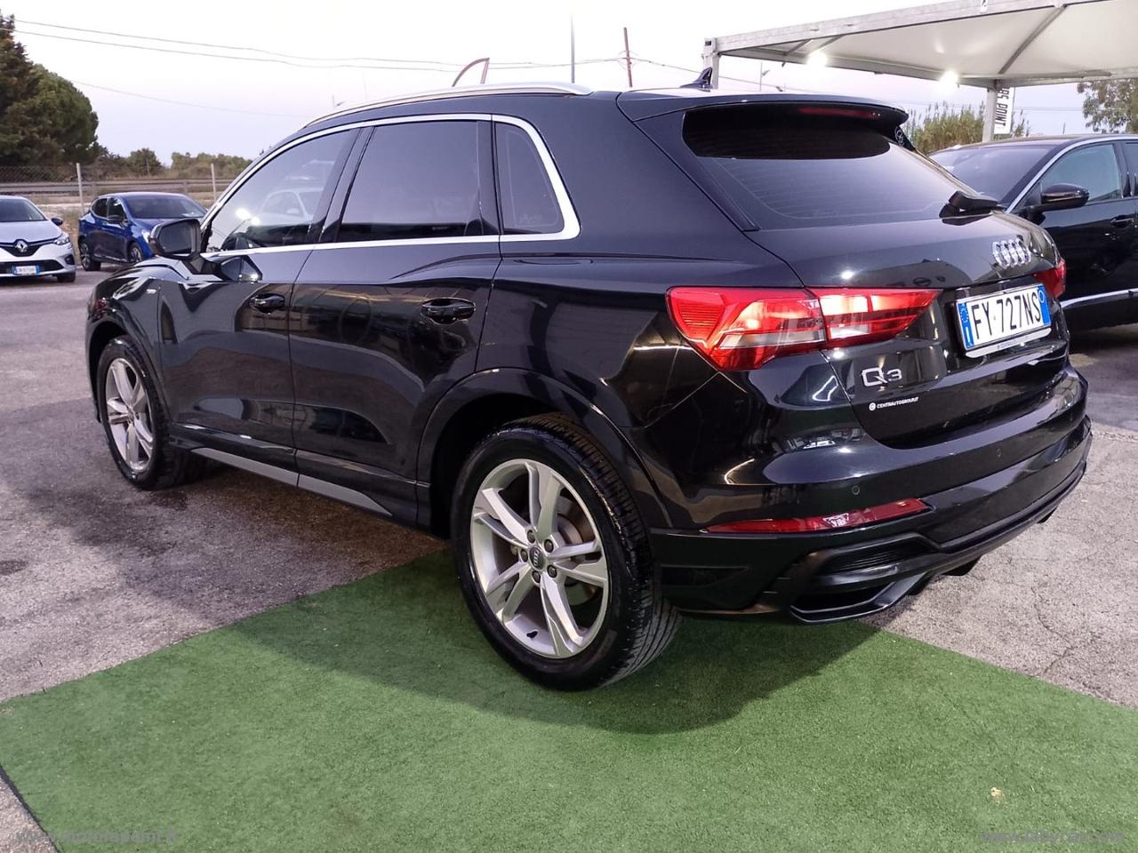 AUDI Q3 35 TDI S tronic S line edition