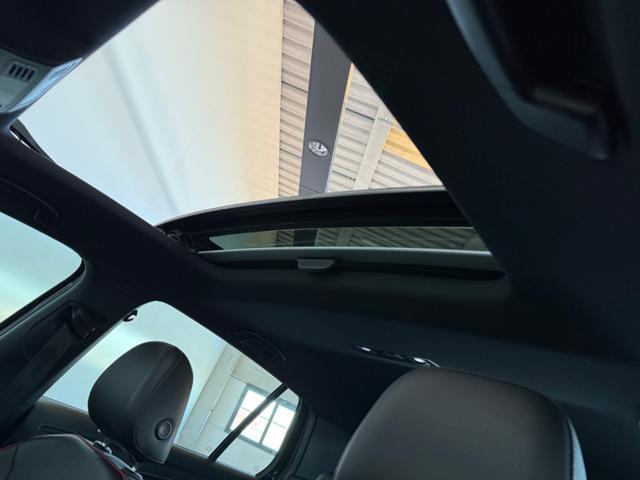 VOLKSWAGEN Golf GTI Performance 2.0 230 CV TSI 5p. TETTO/TELECAMERA