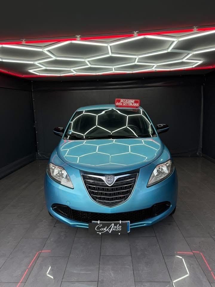 Lancia Ypsilon 0.9 Ben/Metano 84 cv Elefantino 12/2013
