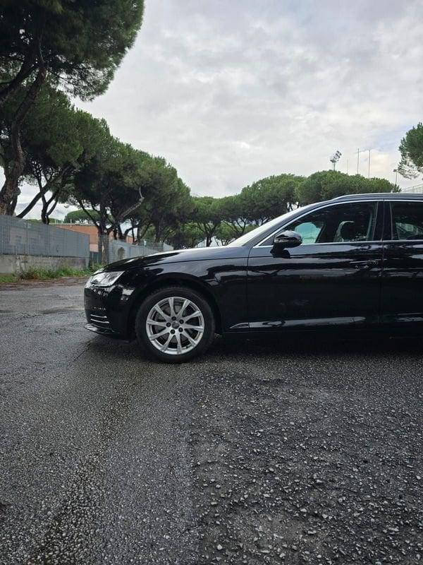 Audi A4 A4 Avant 2.0 TDI 122 CV Business Sport